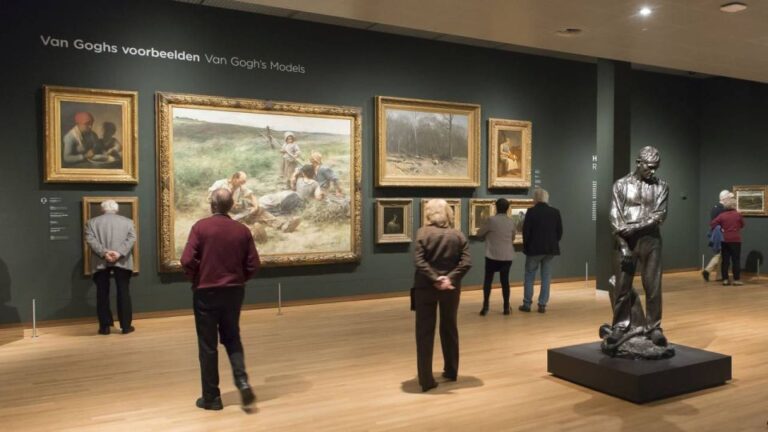 Amsterdam: Van Gogh Museum Guided Tour With Entrance Ticket
