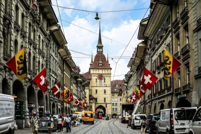 Bern Old Town – Private Historic Walking Tour