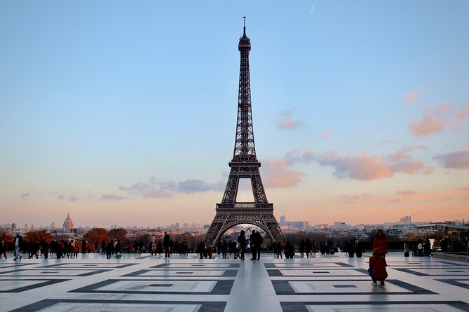 Best Bits of Paris - 15 Favourites - Walking Tour - Eiffel Tower