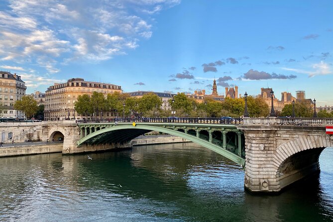 BEST of PARIS : 3 Smartphone Audioguided Tours - Top Historic Sites Tour