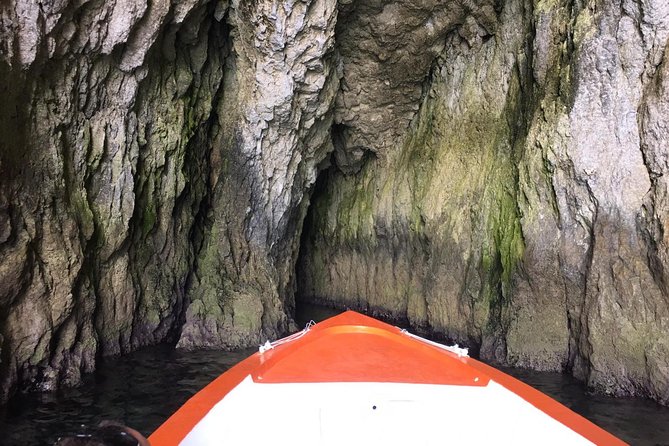 Boat Tour of Ortigia Island and Sea Caves