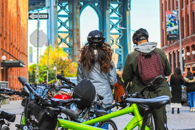 Brooklyn Bridge and Waterfront 2-hour Guided Bike Tour