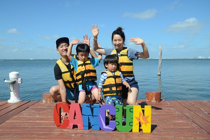 Cancun Speed Boat and Snorkeling Nichupté Lagoon Guided Tour