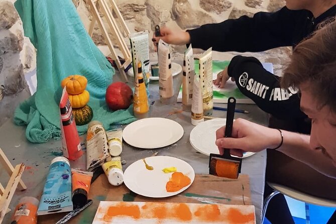 Cannes Private Painting Lesson With Professional Artist - Booking Details and Pricing