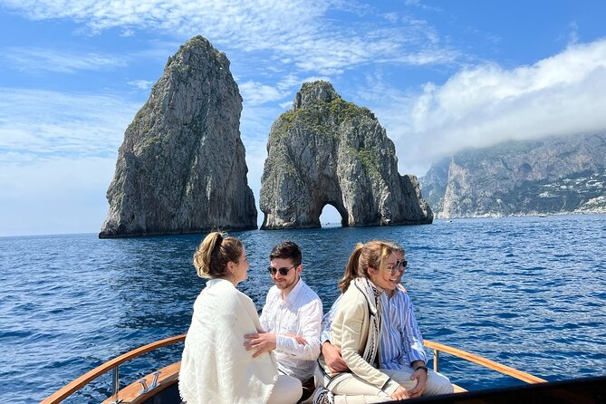 Capri All Inclusive Boat Tour City Visit - Inclusions and Services