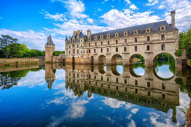 Chenonceau Castle Guided Half-Day Trip From Tours