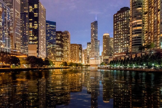 Chicago Lake Michigan Sunset Cruise - Boarding Location and Guided Tour