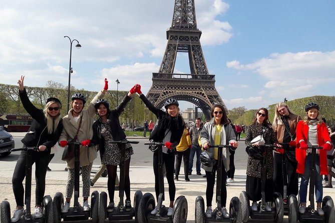 Experience Segway in Paris Small Group 2 Hours - Why Choose a Small Group Tour?