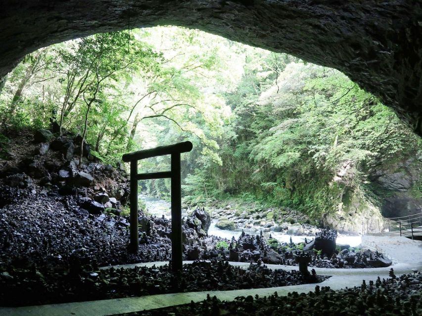 Fukuoka: Takachiho or Minami Aso Customizable 1-Day Tour - Tour Details