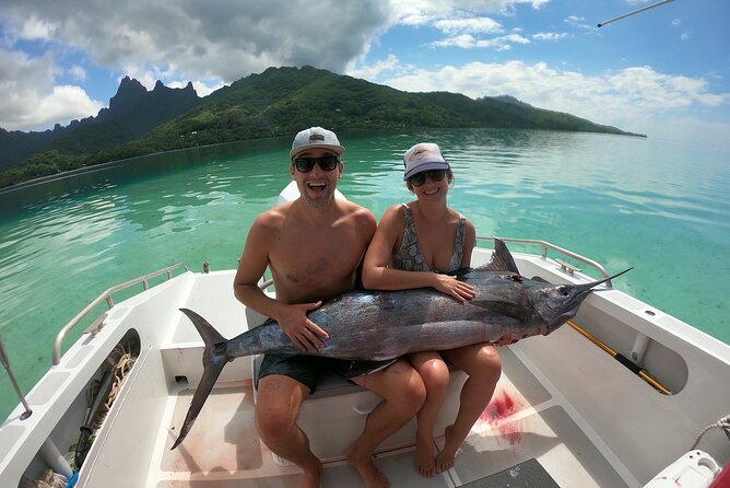Half-Day Big Game Fishing in Moorea Maiao for 2 People