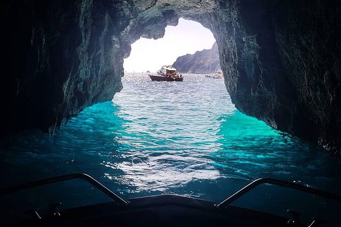 Half Day Private Boat Tour of Capri