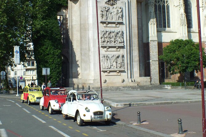 Lille Tour by Vintage Car With Private Driver