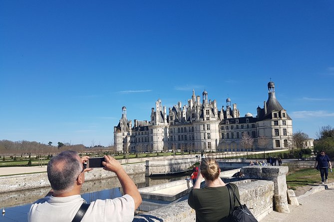 Loire Valley Tour Chambord and Chenonceau From Tours or Amboise