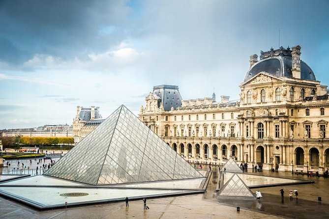 Louvre Museum and Seine River Cruise Tickets to Collect