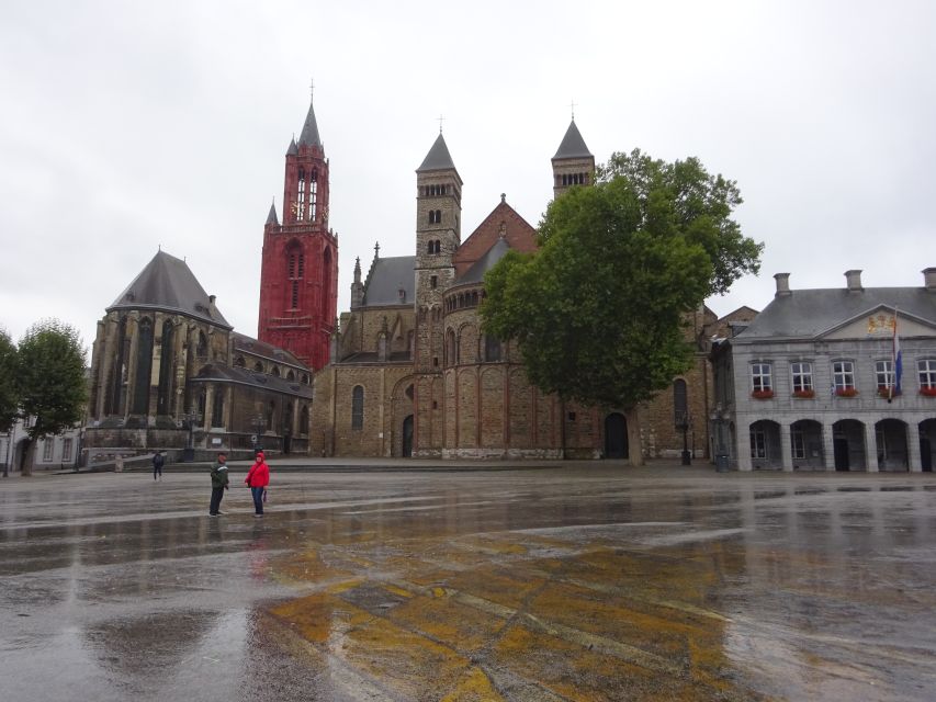 Maastricht Self-Guided Walking Tour & Scavenger Hunt - Booking and Payment Details