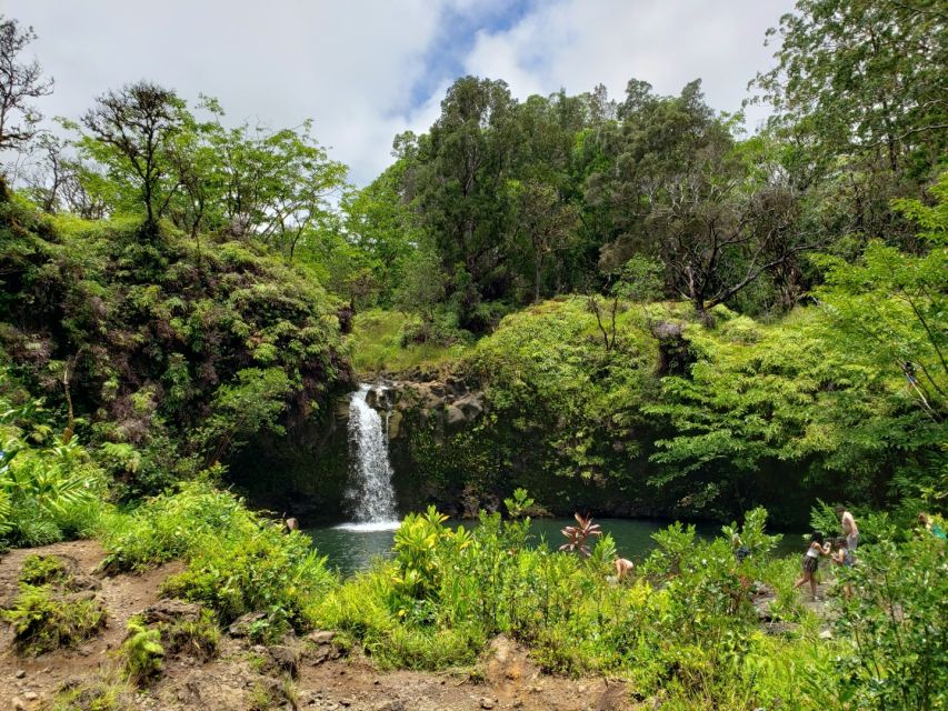 Maui: Road to Hana Adventure With Breakfast & Lunch - Tour Overview