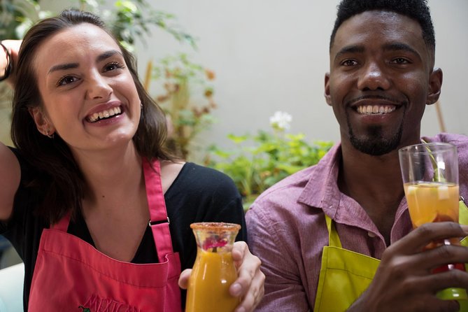Mexican Cooking Class & Cocktails in Mexico City - Menu & Activities