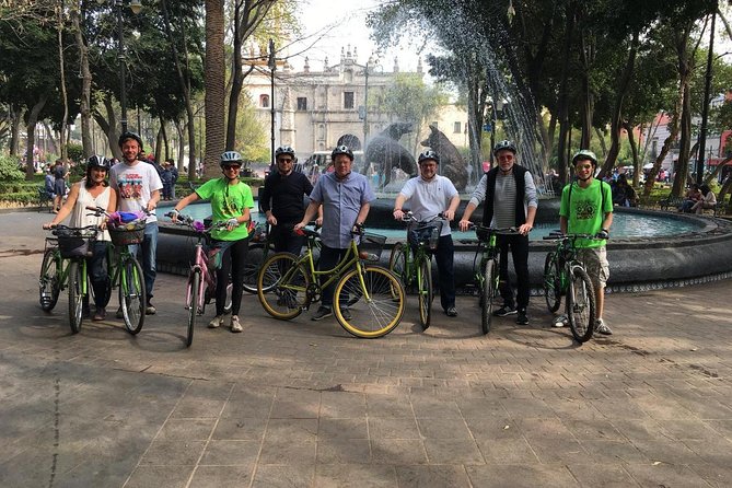 Mexico City Bike Tour With Coyoacan and Frida Kahlo Museum