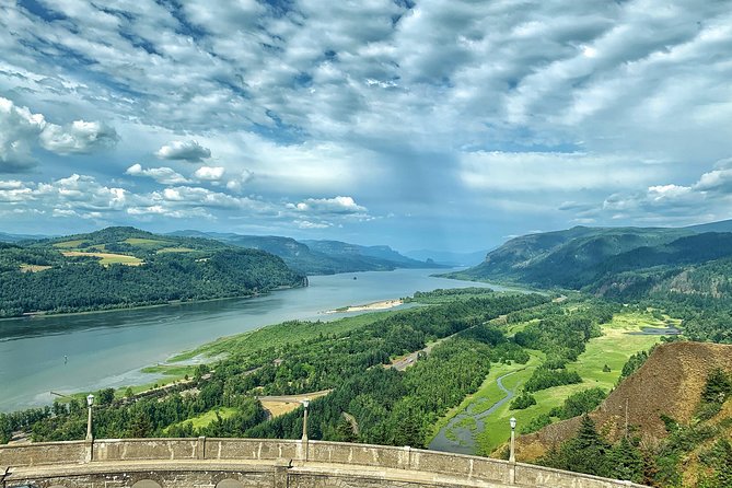 Morning Half-Day Multnomah Falls and Columbia River Gorge Waterfalls Tour From Portland - Tour Highlights