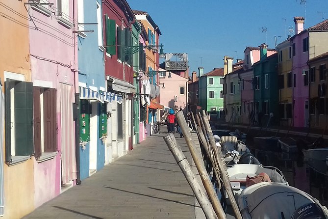 Murano Glass Experience With a Visit to a Burano Lace Island - Booking Details