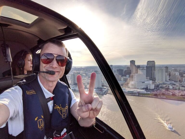 New Orleans: Daytime City Helicopter Tour