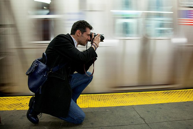 New York Icon Photography Tour Led by a Local Photographer - Meeting and Pickup Details