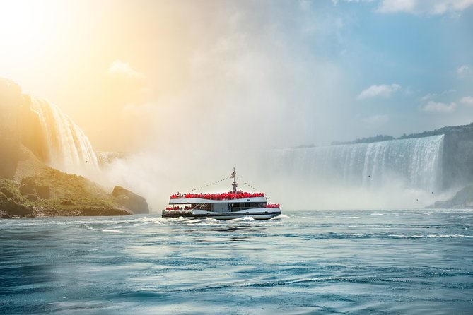 Niagara Falls Day and Evening Private Tour