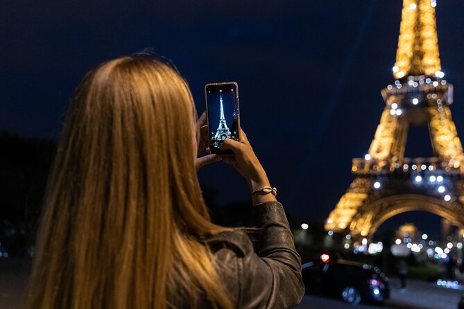 Paris Lights Evening Bus Tour With Eiffel Tower Summit Option - Tour Pricing and Guarantee