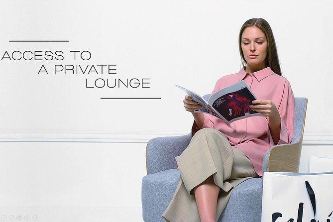 Paris VIP Shopping Experience With Lounge Access, Lunch and Transfer