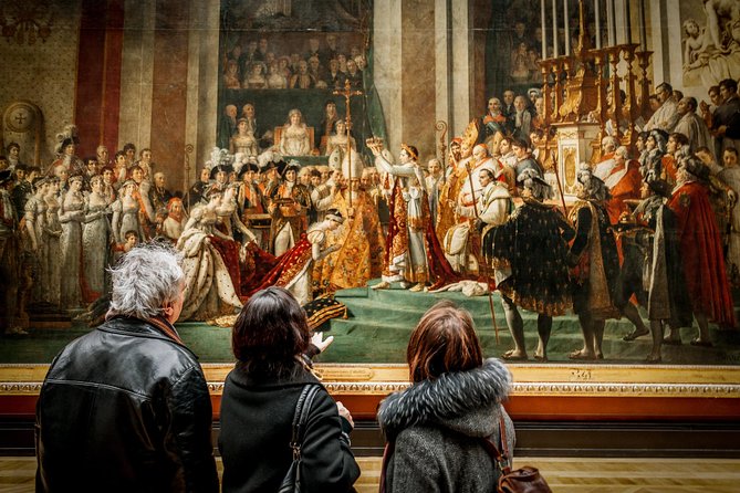 Paris With Locals: Louvre PRIVATE Tour With a Local - Tour Overview and Highlights