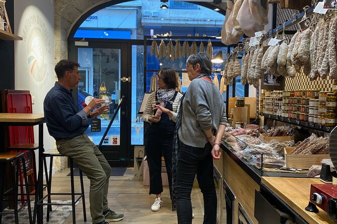 Private Aperitif Tour in Lyon - Tour Highlights