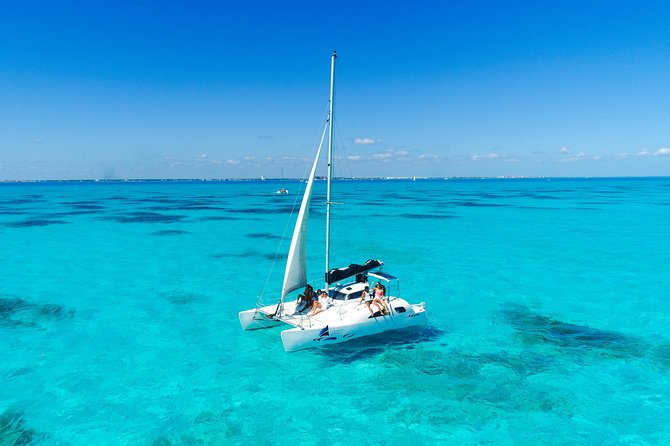 Private Cancun to Isla Mujeres Catamaran Cruise With Open Bar