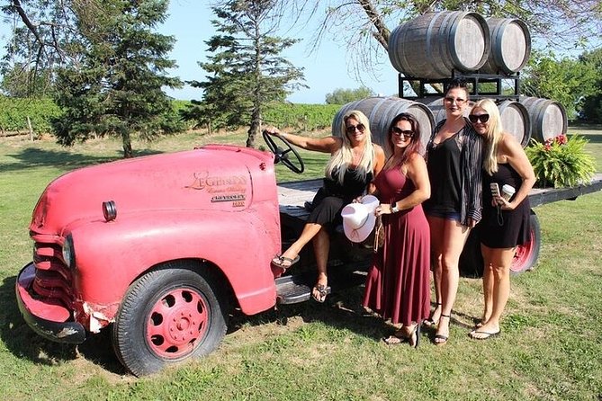 Private Four-Hour Wineries Tour With Tastings, Niagara Ontario  - Niagara Falls & Around - Logistics