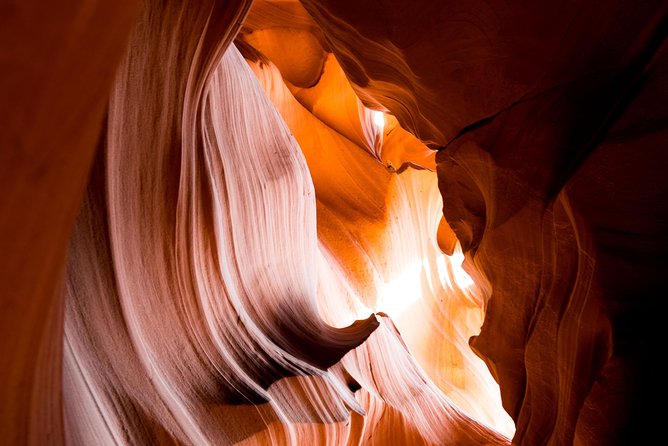 Private to Antelope Canyon and Horseshoe Bend in Luxury Car Tour