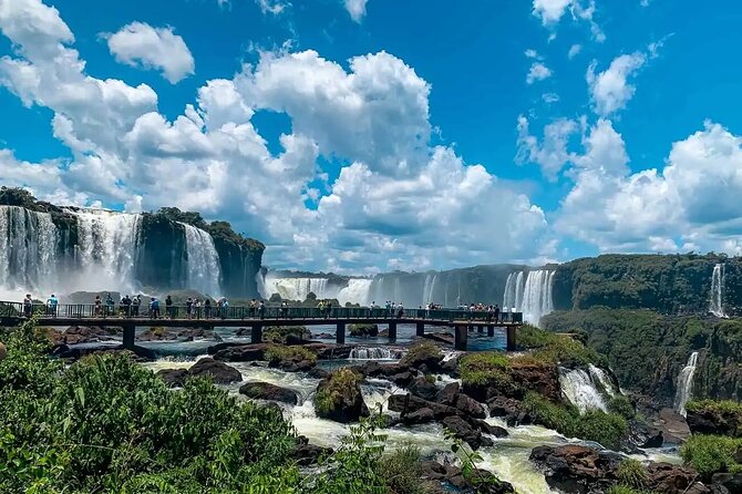 Private Tour of Both Sides in a Day (Brasil and Argentina Falls)