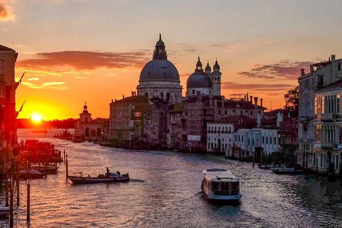 Private Tour: Venice Grand Canal Evening Boat Tour