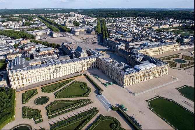 Private Versailles Tour With Guide Round Trip Transport From Paris - Customer Reviews