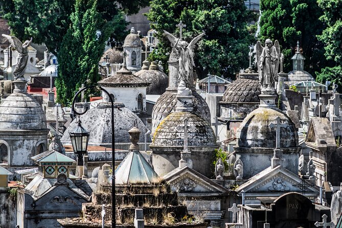 Recoleta Cemetery Walking Tour - Pricing and Booking