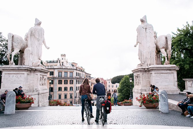 Rome City Bike & E-Bike Tour in Small Groups