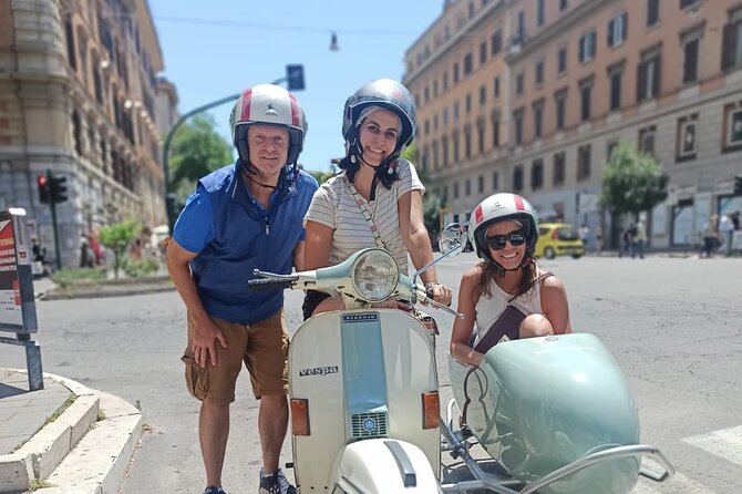 Rome Evening Vespa Sidecar Tour With Gelato