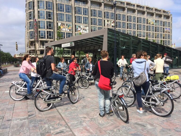 Rotterdam Highlights 2.5-Hour Bike Tour