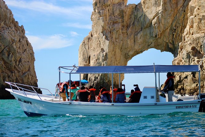 Shared Ride to the Arch of Cabo San Lucas - Tour Highlights