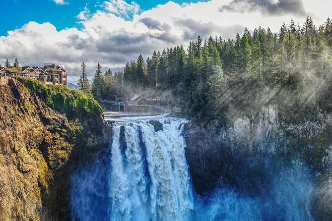 Snoqualmie Falls Wine Tasting: All-Inclusive Small-Group Tour