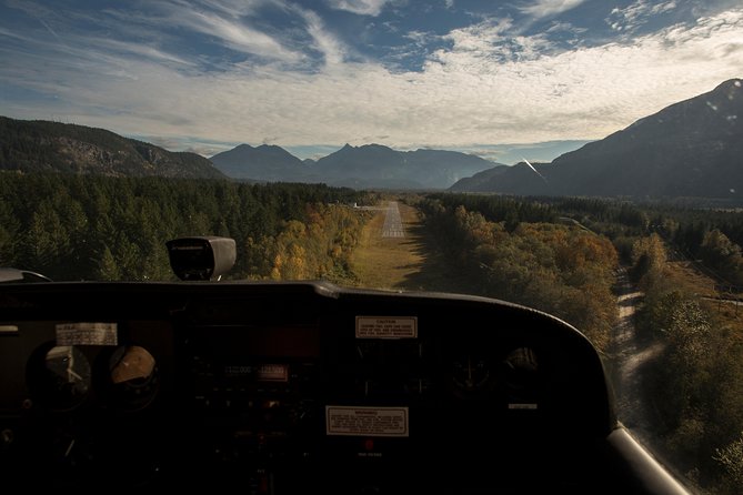 Squamish Explorer Flightseeing Tour - Tour Description