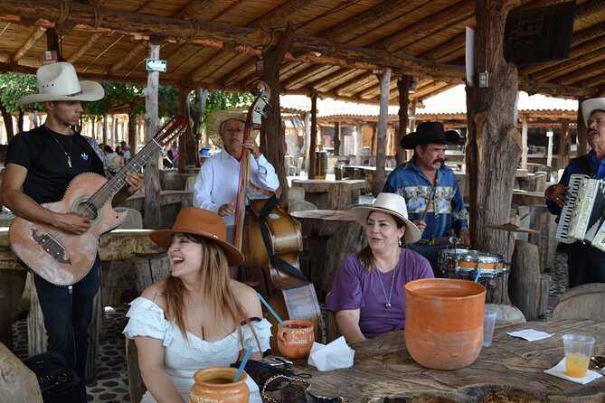 Tequila and Amatitan Cave Experience in Tequila With Lunch  – Guadalajara