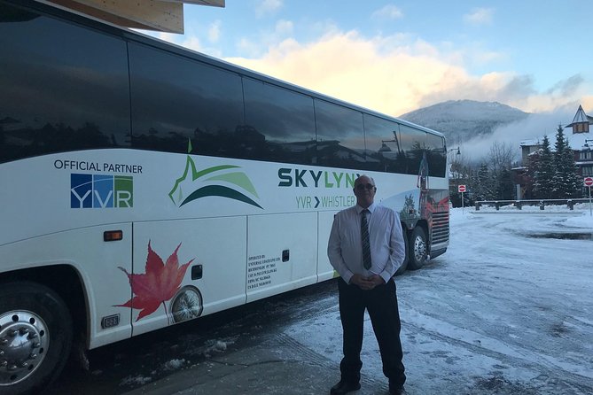 Vancouver Airport To-Or-From Whistler or Squamish by Bus (Single Trip)
