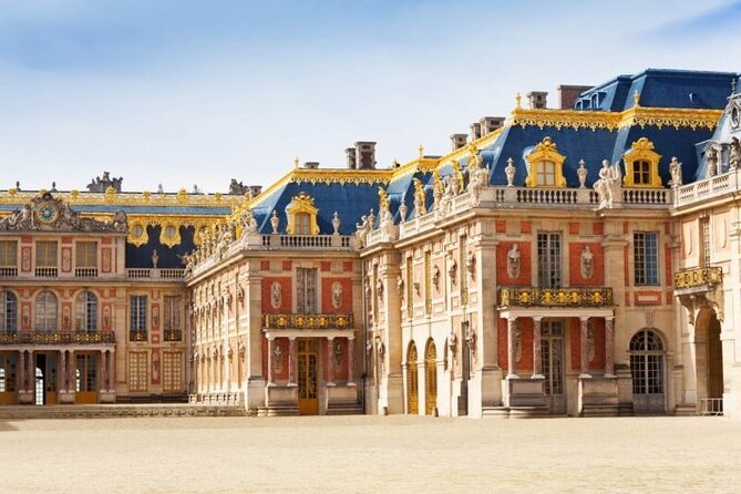 Versailles & Louvre Museum: All-Inclusive Semi Private Tour