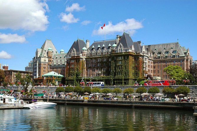 Victoria and Butchart Gardens Tour From Vancouver