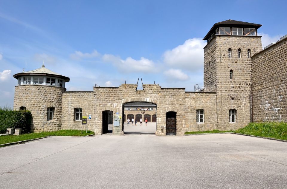 Vienna: Day Trip to Mauthausen Concentration Camp Memorial - Tour Details