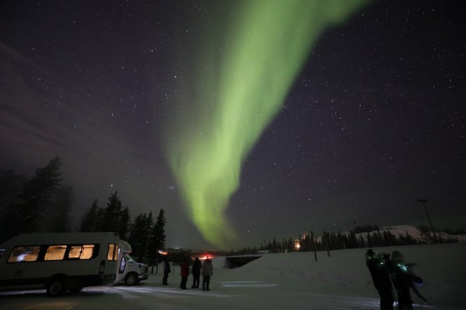 Yellowknife Tours - Aurora by Bus - Tour Highlights
